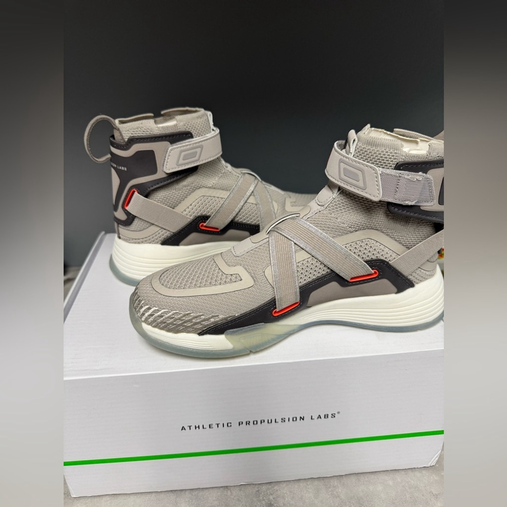 NIB- APL Super Future clay High-Top Sneakers - Picture 4 of 7